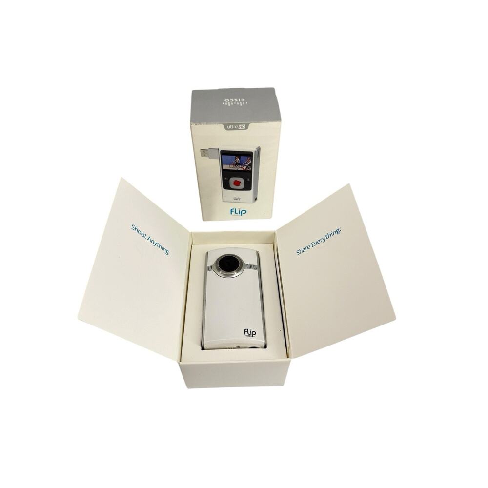 Cisco Flip UltraHD Video 4GB Pocket Size Camera U260W *READ